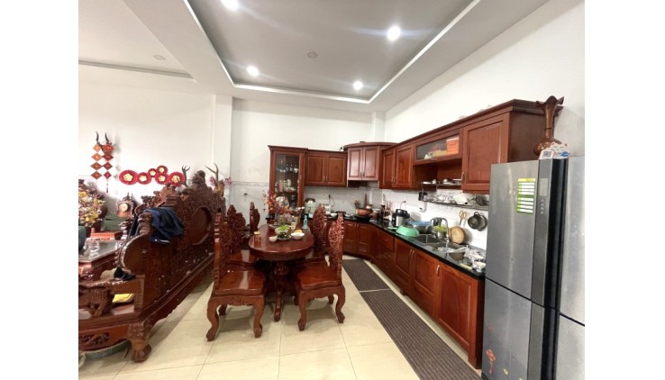Biệt Thự Mới Keng 3 Tầng Hẻm Xe Hơi 100m2_9x11m Khu VIP Bên Sông Hiệp Bình Chánh Thủ Đức Chỉ 12,9 tỷ